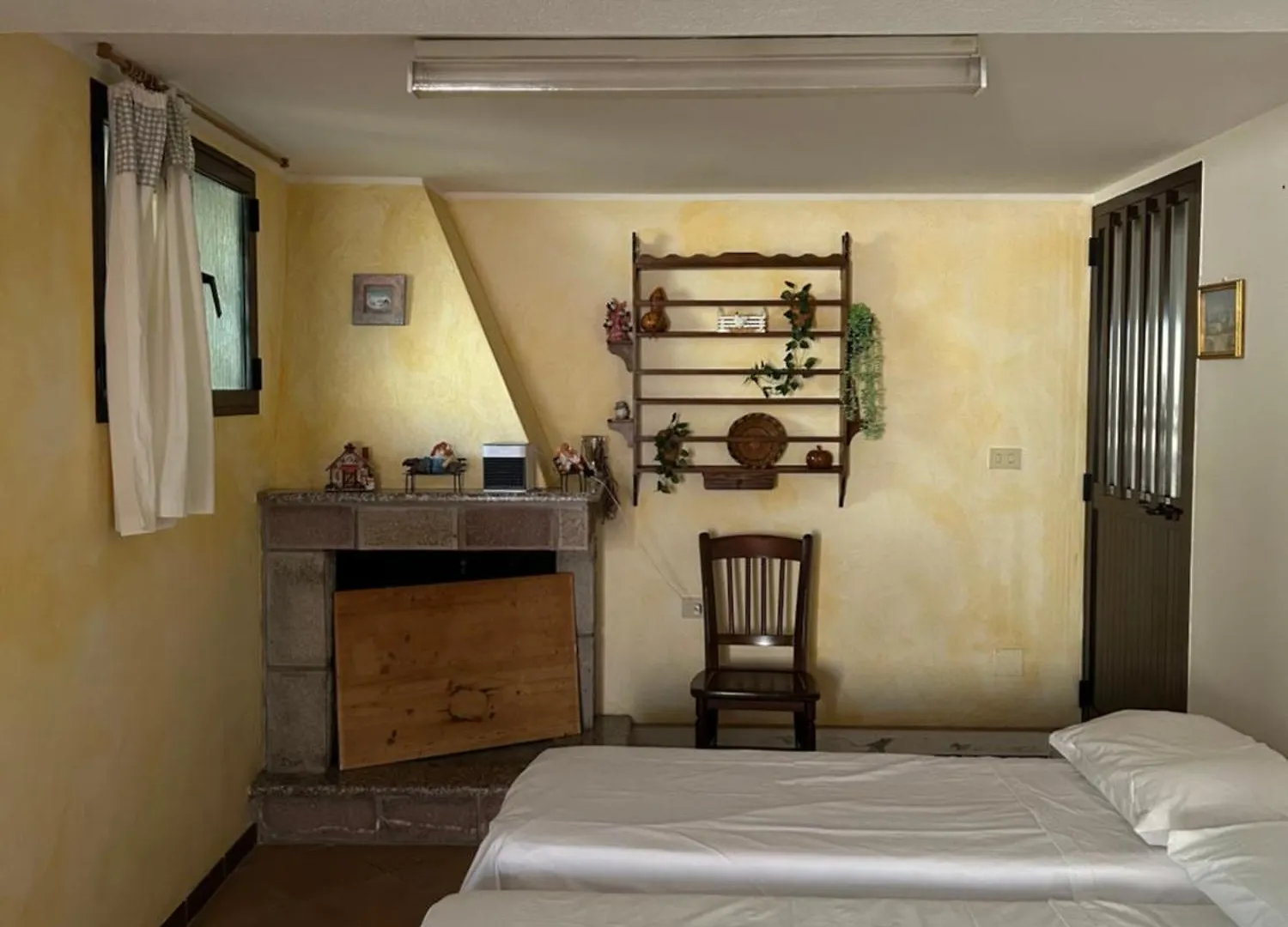 B&B Nora location